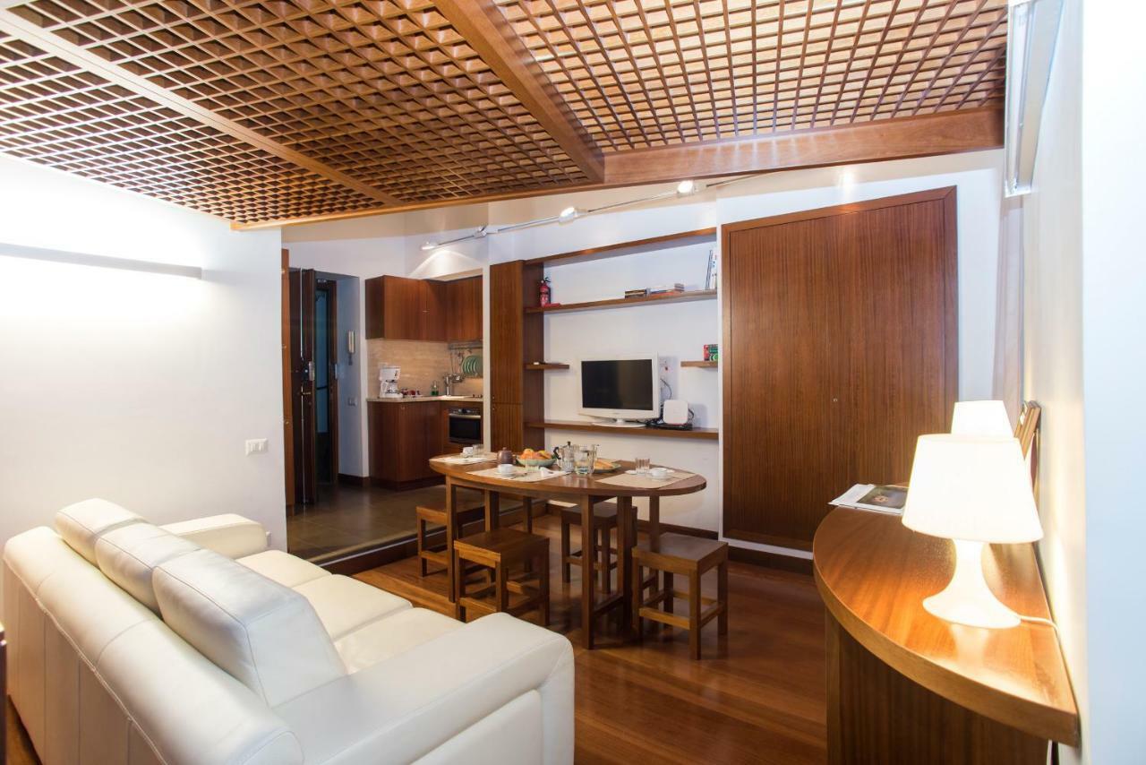 Trevi Fountain - Lovely Loft Apartment Рим Екстериор снимка