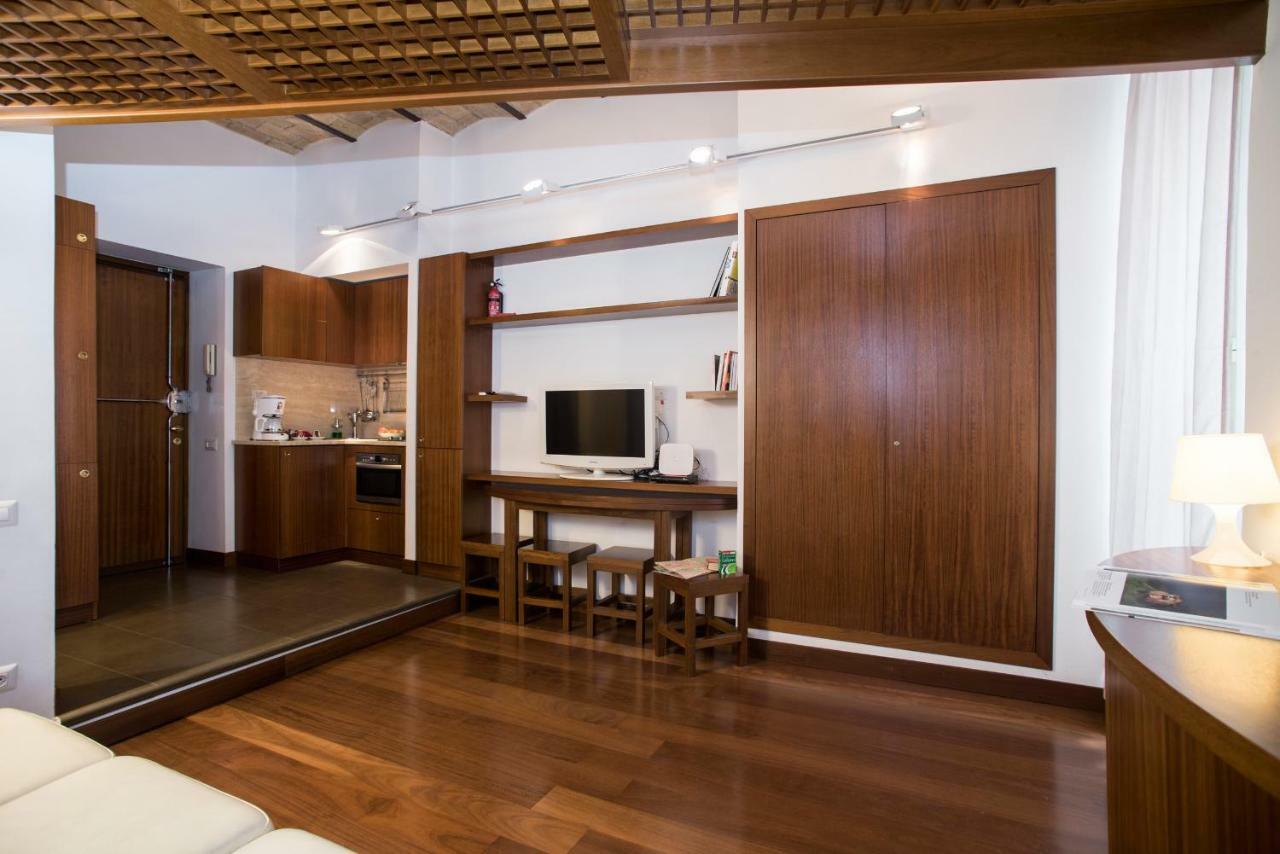 Trevi Fountain - Lovely Loft Apartment Рим Екстериор снимка